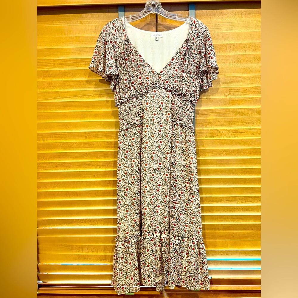 Floral midi Dress S NWOT NEVER WORN